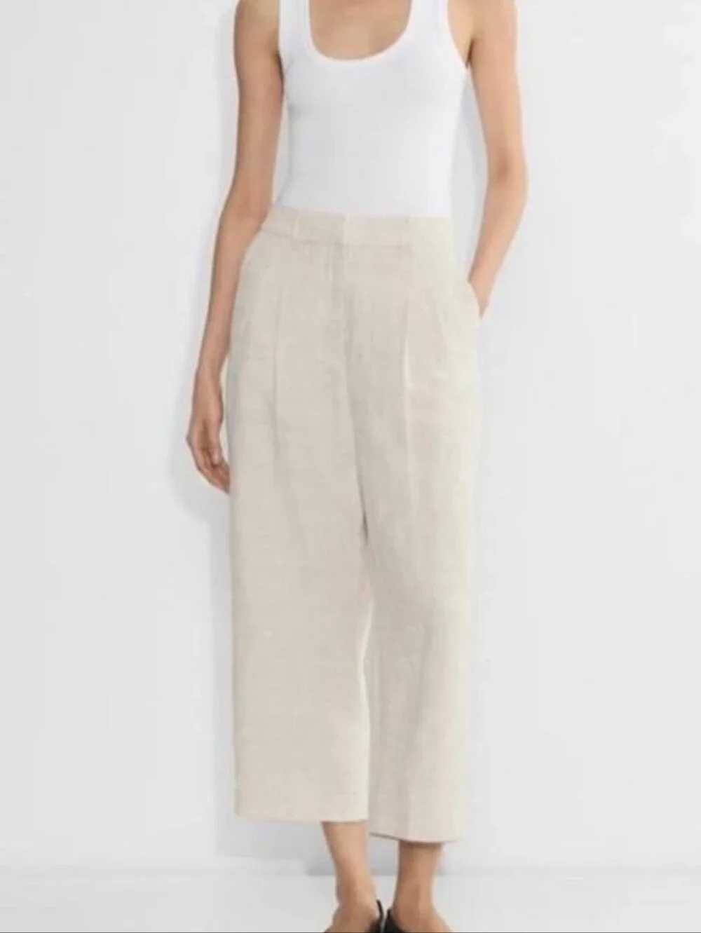 Aritzia THE EFFORTLESS PANT WIDE LEG CROPPED LINEN  BLEND PANTS